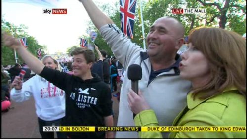 Kay Burley and The Mall sing Congratulations