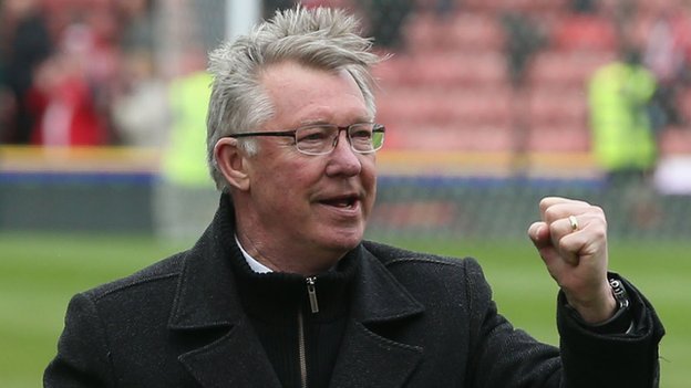 Sir Alex Ferguson Retires: Football Focus Special (BBC One, 10.35pm)